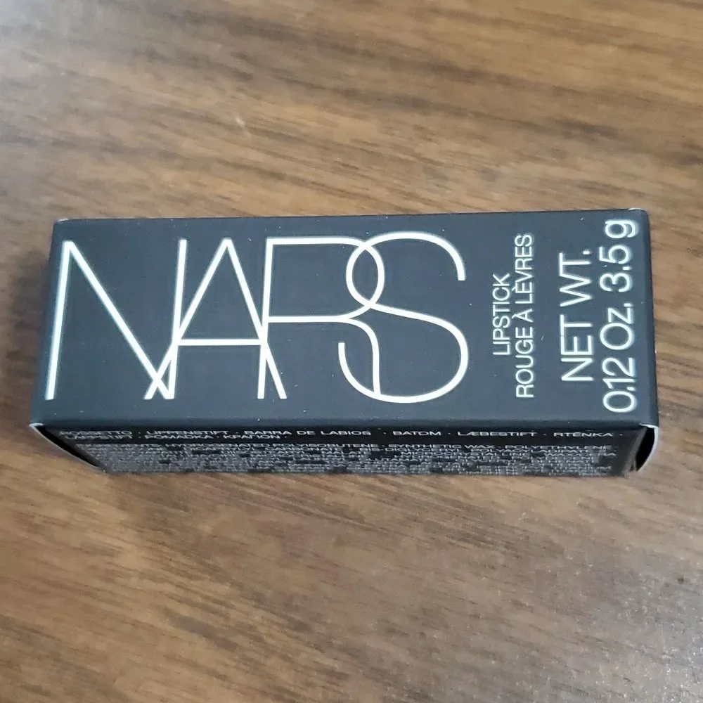 NEW NIB NARS Satin Lipstick Rouge Insolent Satin Bright‎ Red Coral 2924